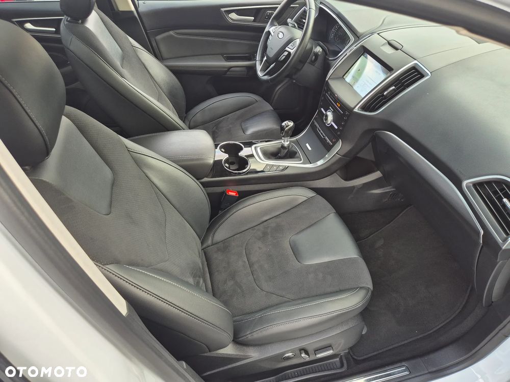 Ford S-Max 2.0 TDCi Titanium - 41