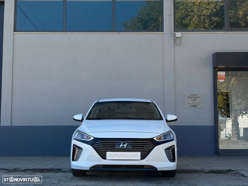 Hyundai Ioniq 1.6 GDI HEV Hybrid Tech - 14