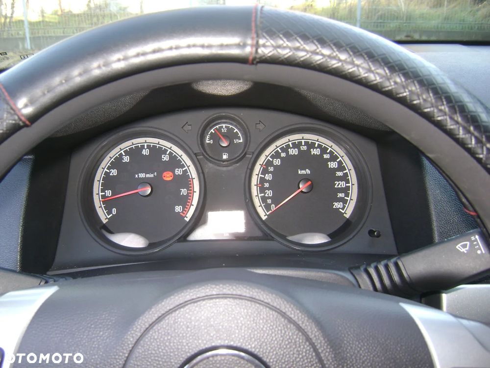 Opel Astra - 12