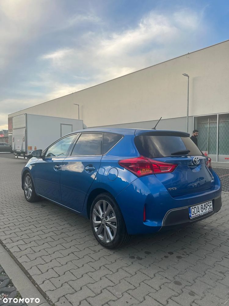Toyota Auris 1.8 HSD Luna - 4