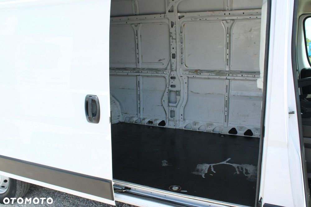 Opel Movano - 12