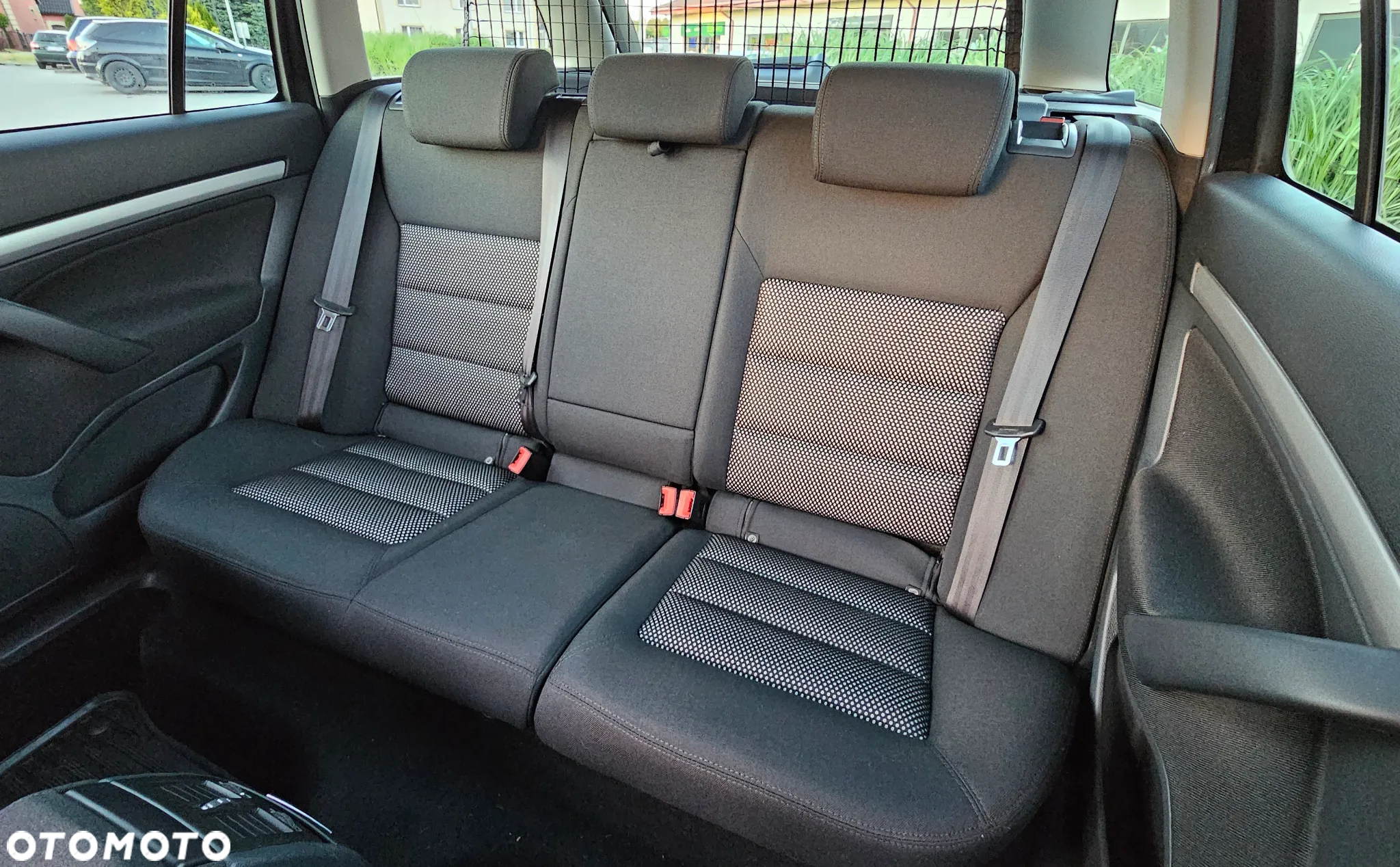 Skoda Octavia Combi 2.0 TDI DPF 4x4 Scout - 13
