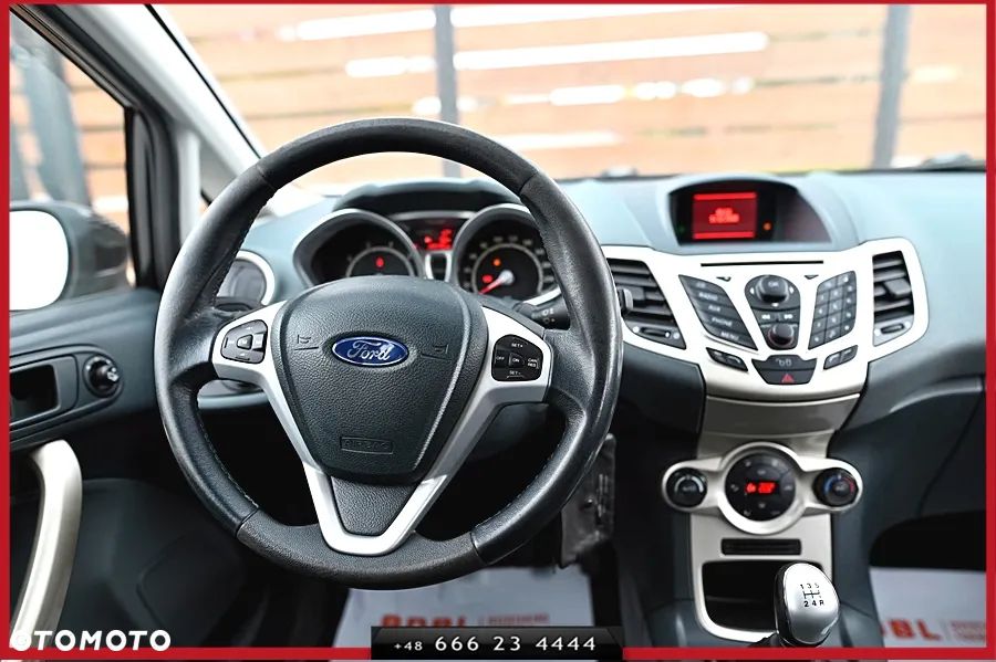 Ford Fiesta 1.4 Champions Edition - 19