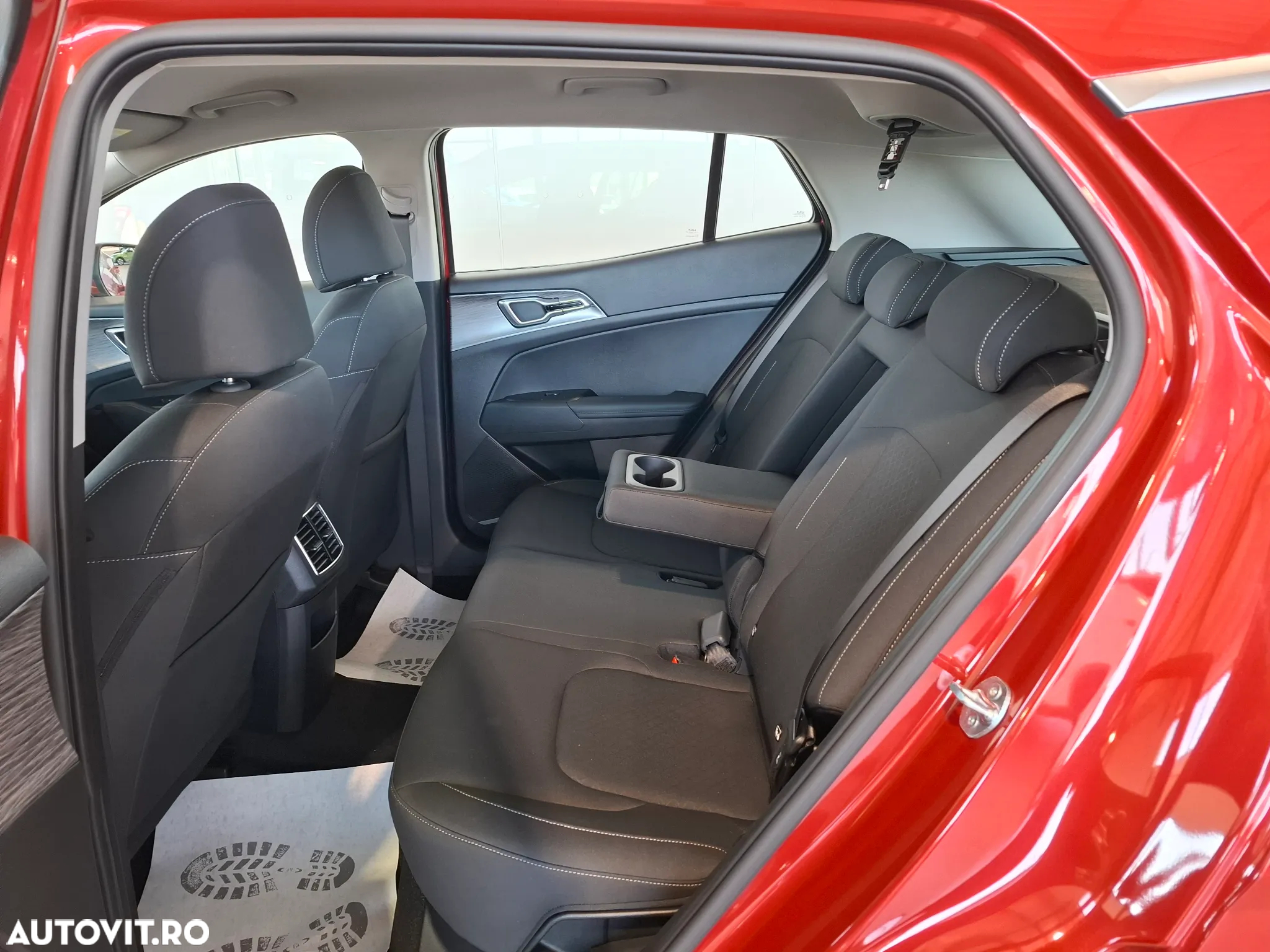 Kia Sportage 1.6 T-GDI MHEV 6MT 4x2 Urban - 34