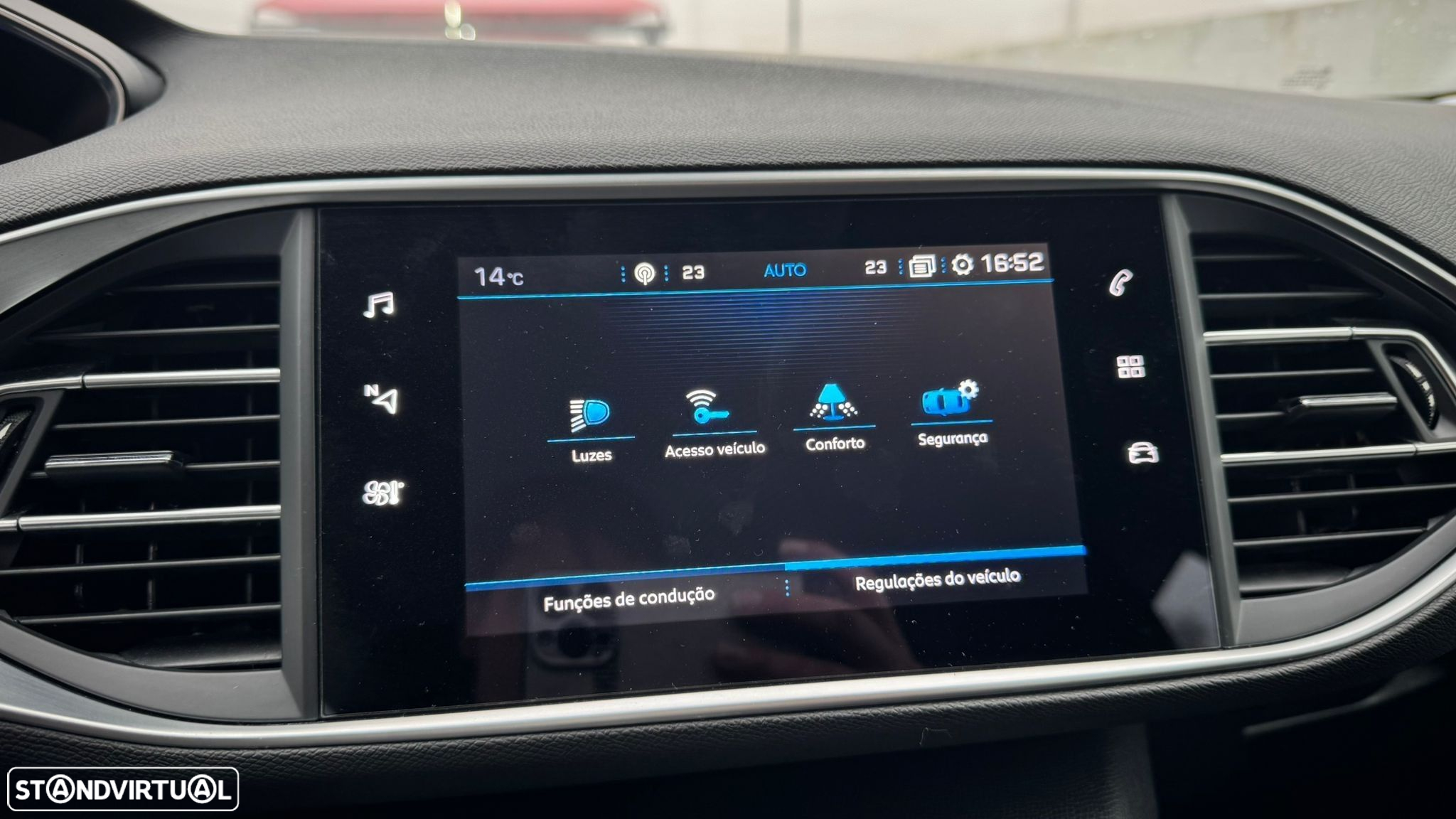 Peugeot 308 SW 1.2 PureTech Style - 37