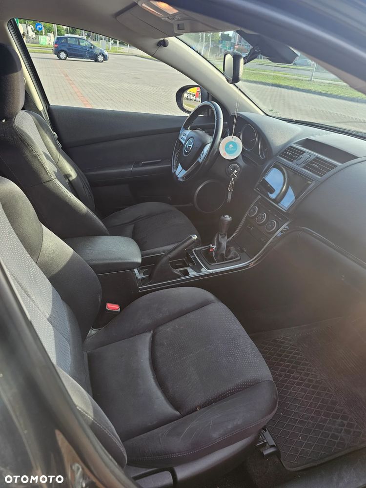 Mazda 6 2.0 Exclusive + - 12