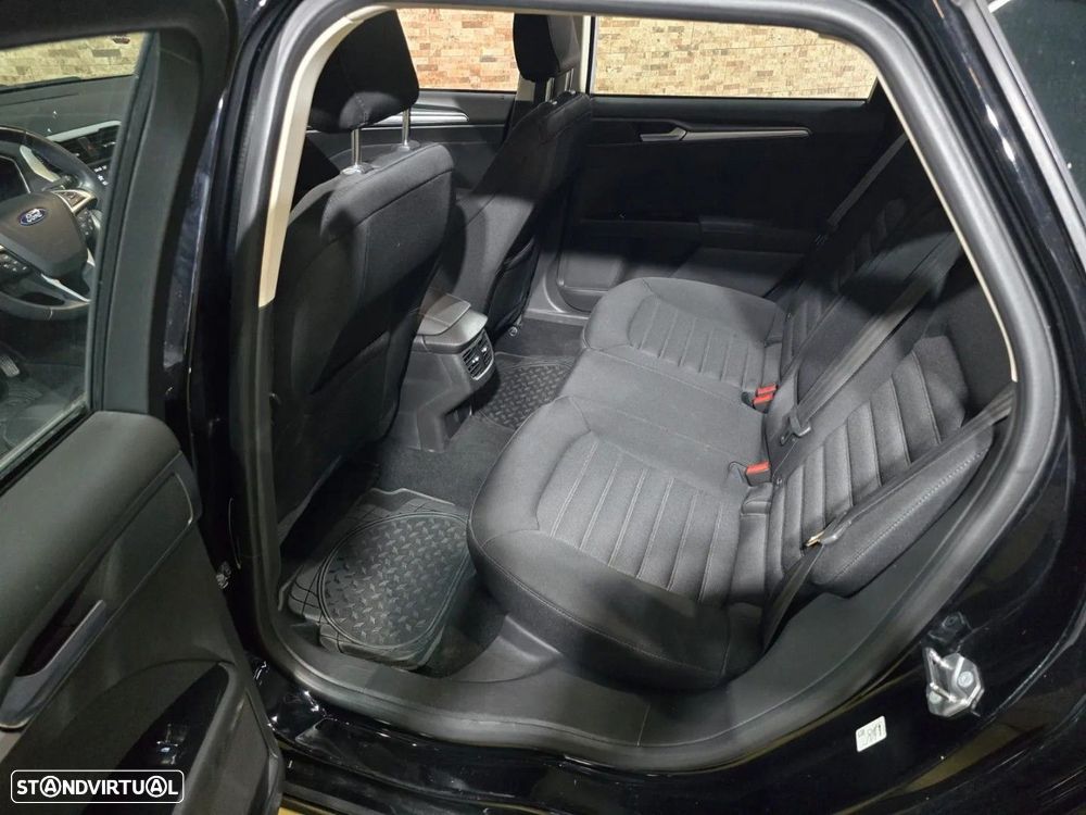 Ford Mondeo SW 1.5 TDCi Business Plus ECOnetic - 11
