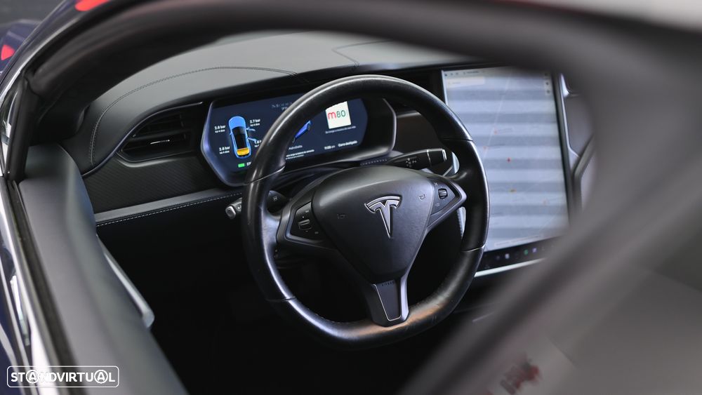 Tesla Model S - 43
