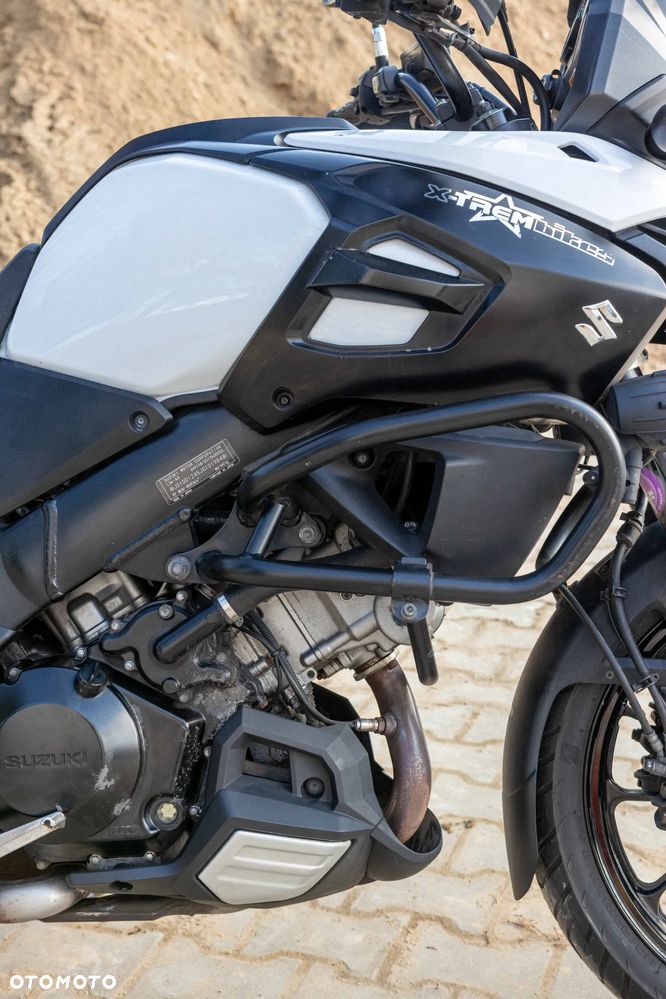 Suzuki DL - 16