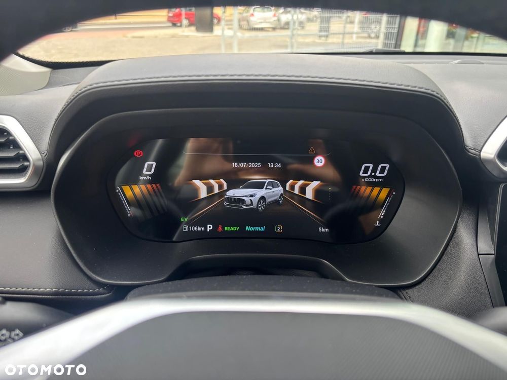 MG ZS 1.5 HEV+ Exclusive - 13