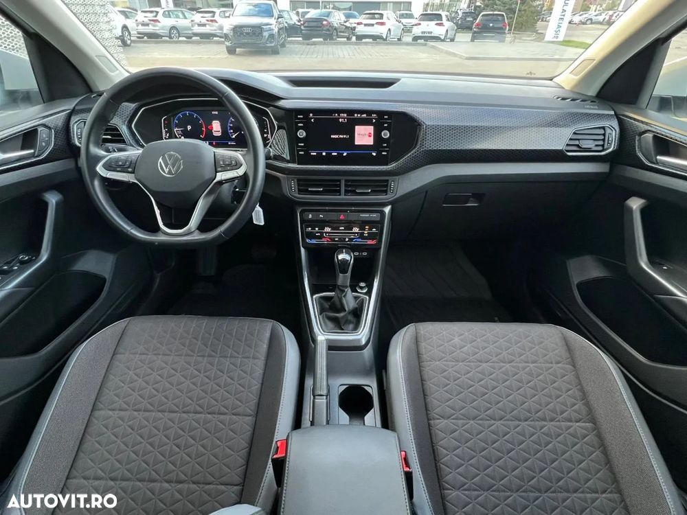 Volkswagen T-Cross 1.5 TSI DSG Style - 15