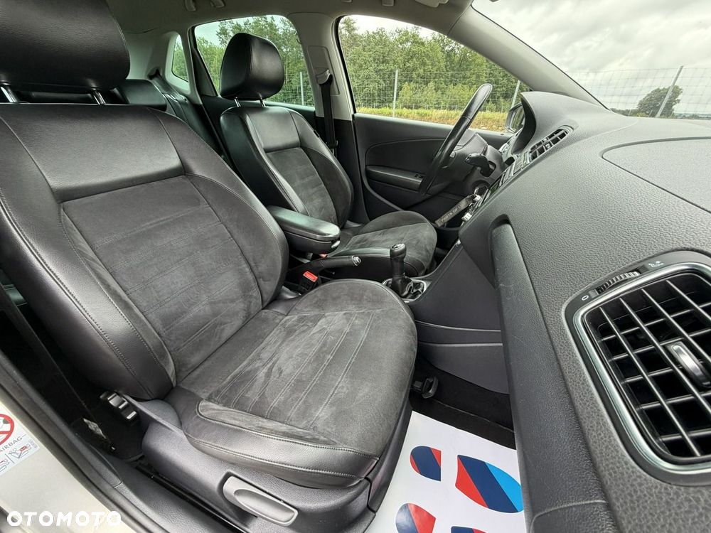 Volkswagen Polo Cross - 10