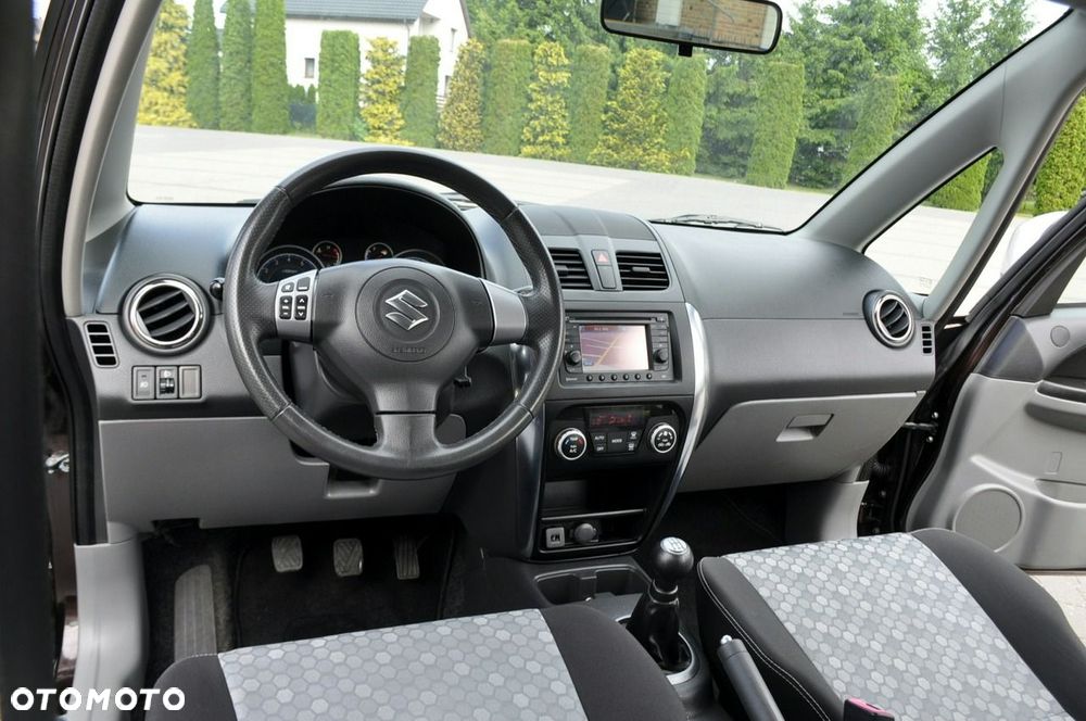 Suzuki SX4 - 29