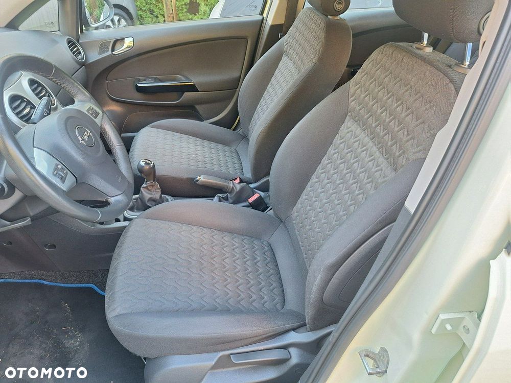 Opel Corsa 1.2 16V 111 - 8