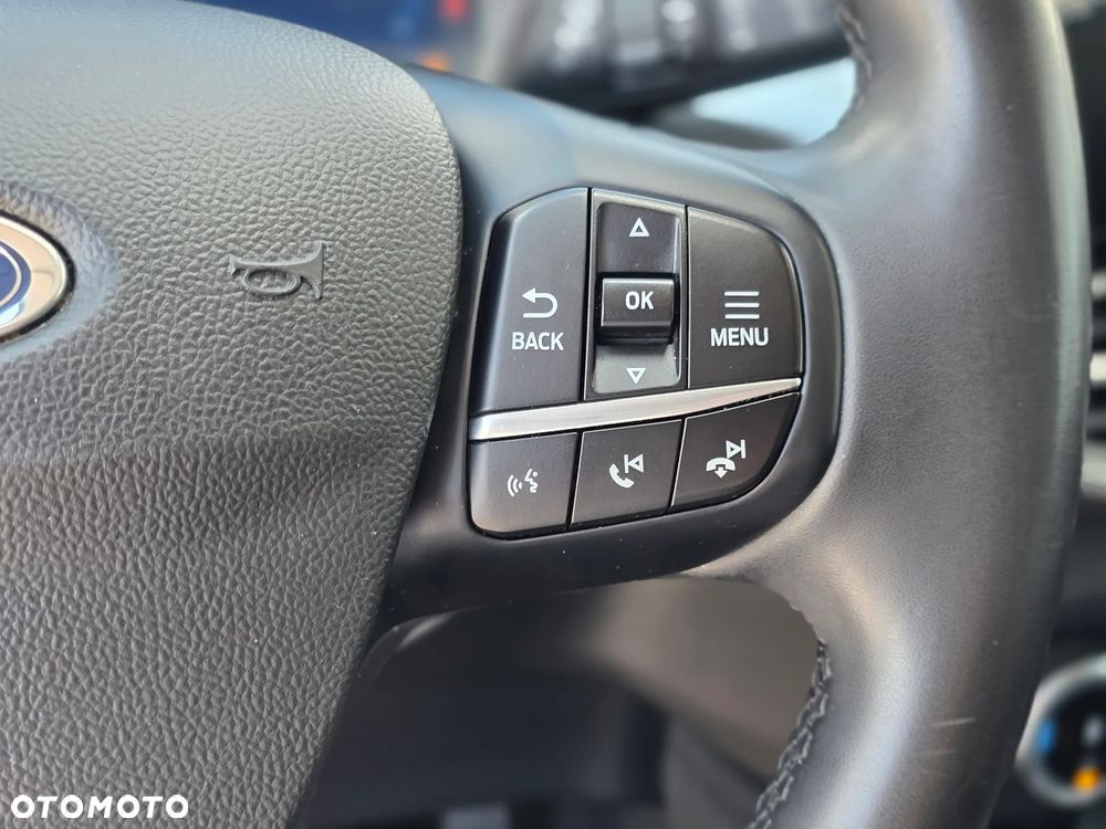 Ford Kuga 2.0 EcoBlue FWD Titanium - 24