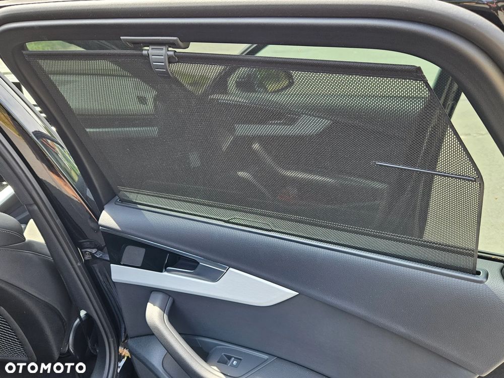 Audi A4 Avant 40 TDI quattro S tronic S line - 29