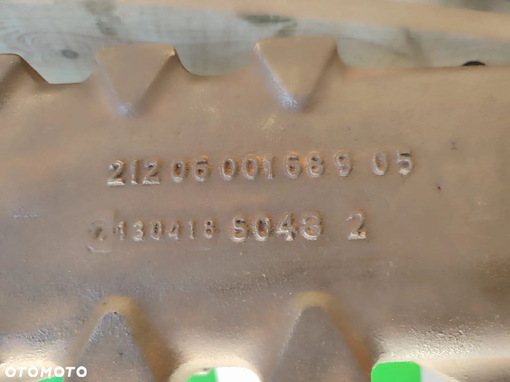 Obudowa osi napędowej 21206001689 130418 Massey Ferguson 9407 - 12
