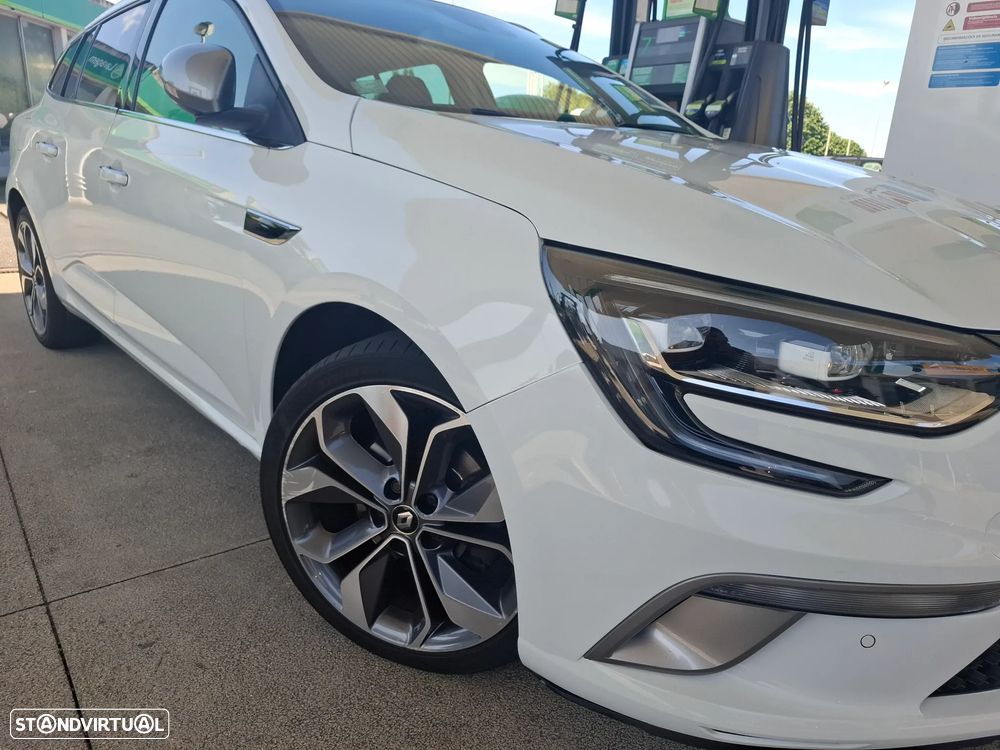 Renault Mégane Sport Tourer ENERGY dCi 130 GT LINE - 2