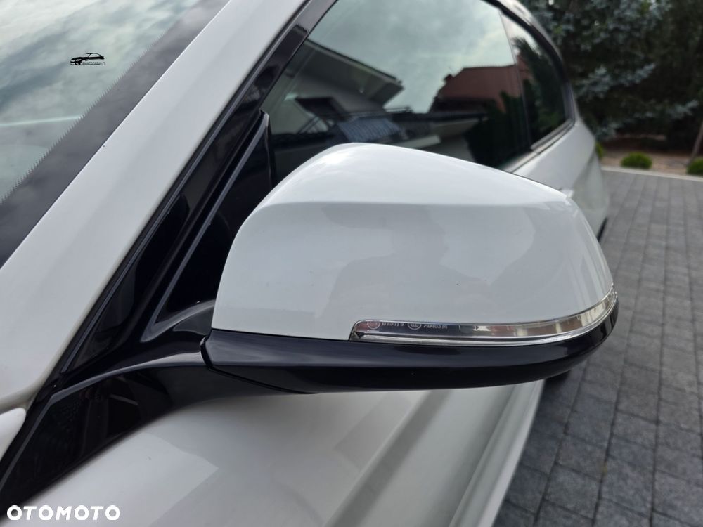 BMW Seria 1 - 27