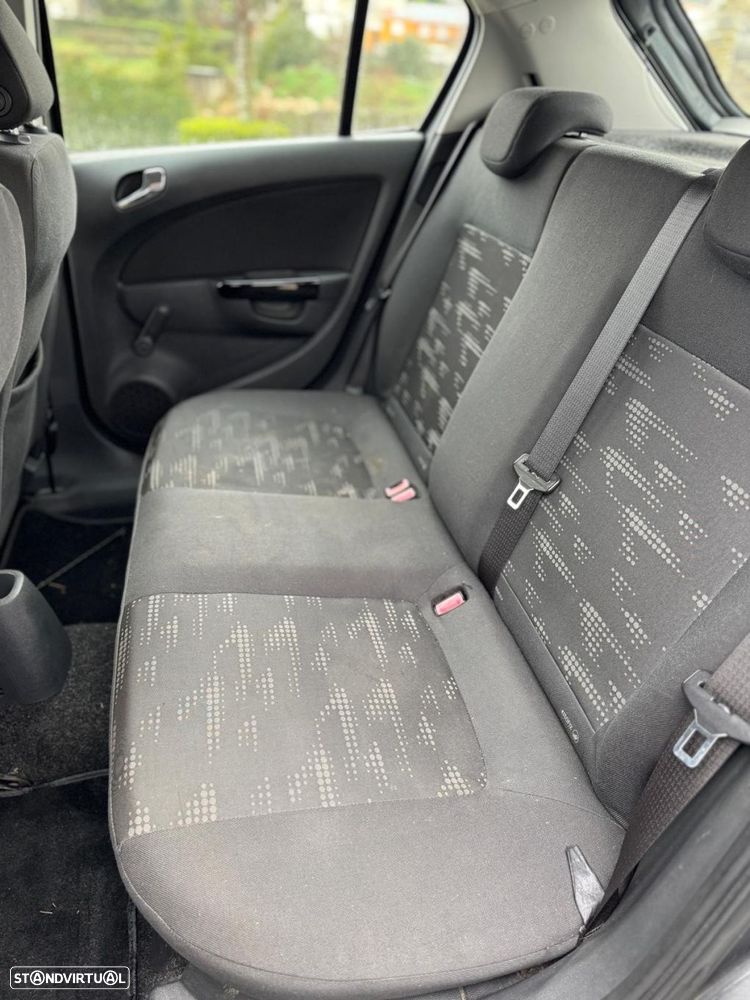 Opel Corsa 1.2 Enjoy - 11