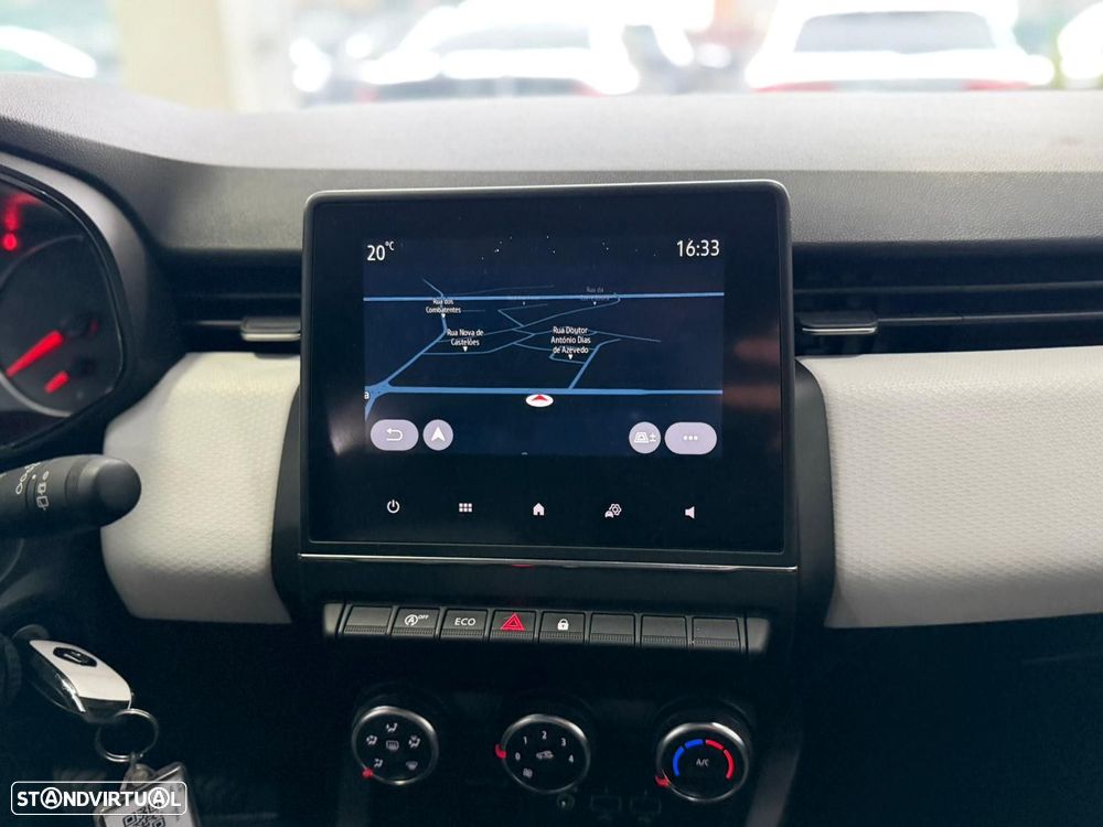 Renault Clio 1.0 TCe Evolution - 9