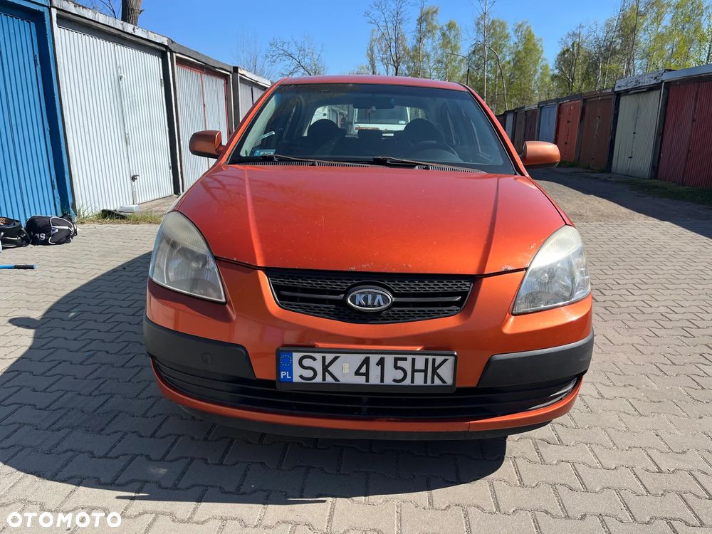 Kia Rio 1.4 (klm) / Comfort + - 6