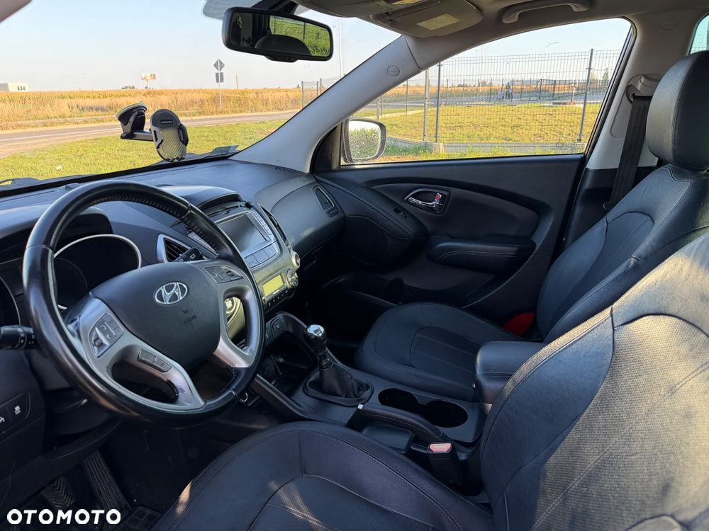 Hyundai ix35 1.7 CRDi Premium 2WD - 17