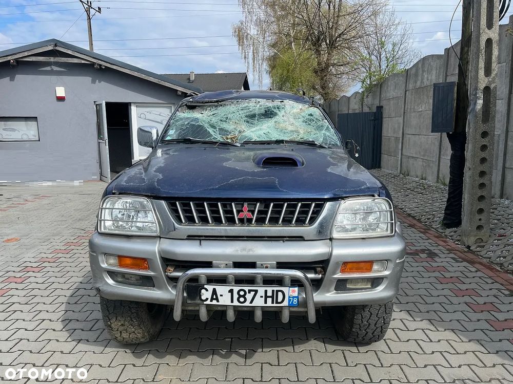Mitsubishi L200 2.5 TDI GLS 4WD DoubleCab - 2