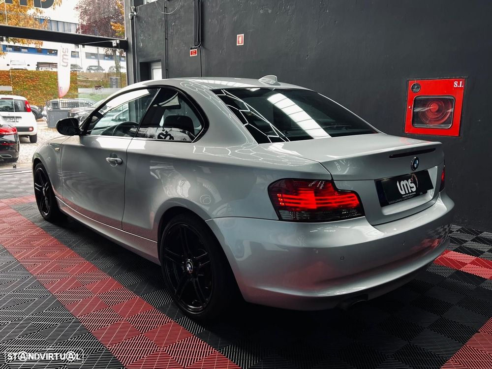 BMW 120 i - 11