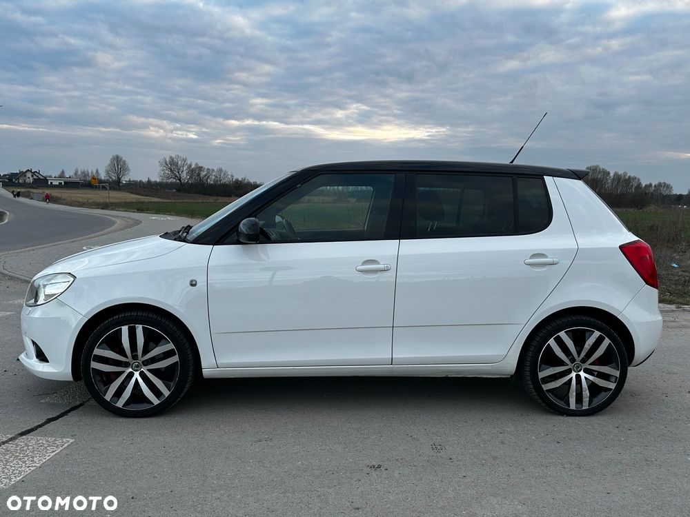 Skoda Fabia 1.4 TSI DSG RS - 6