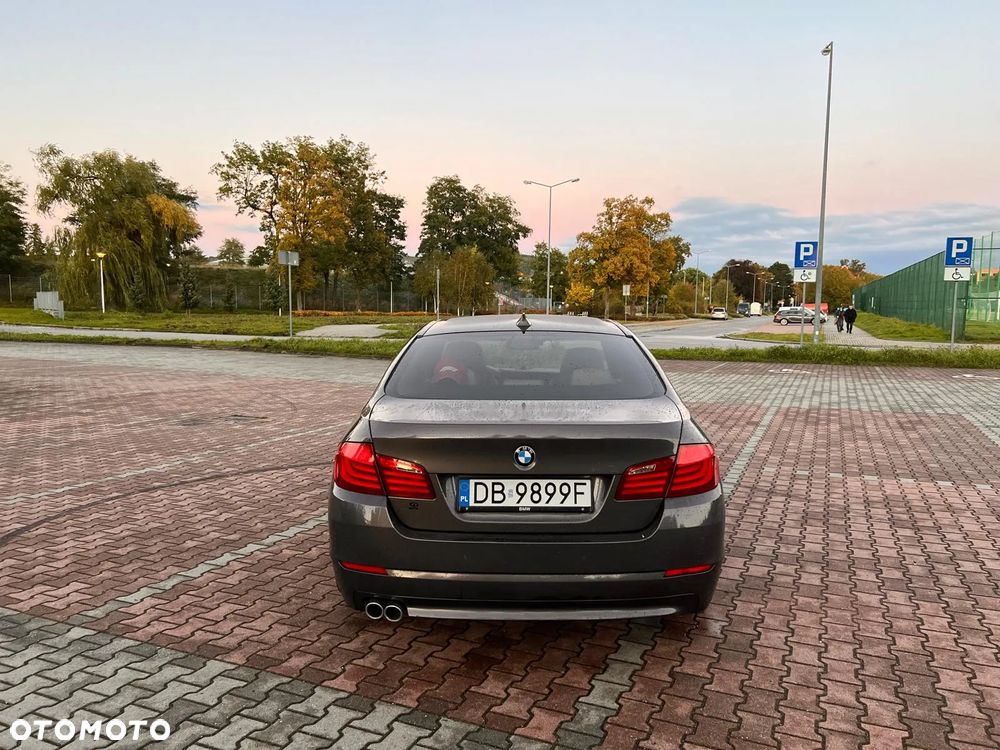 BMW Seria 5 520d - 6