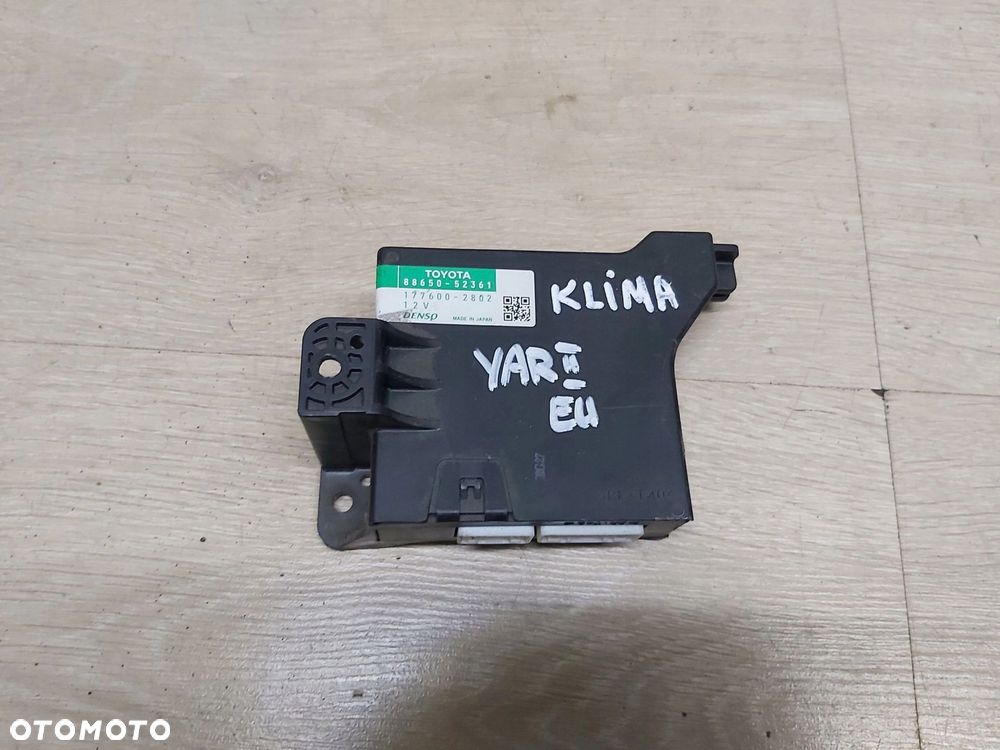 Toyota Yaris II moduł sterownik klimatyzacji 88650-52361 - 1