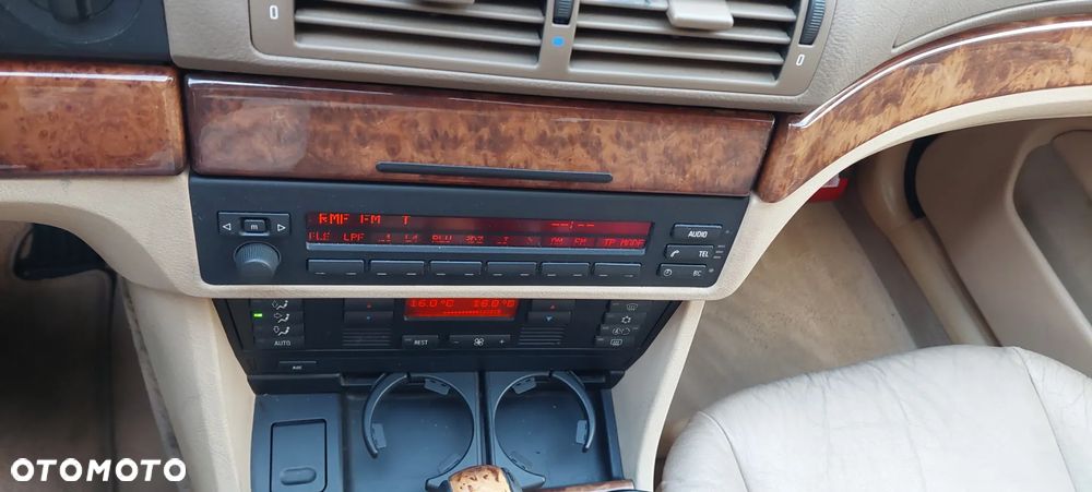 BMW Seria 5 - 26