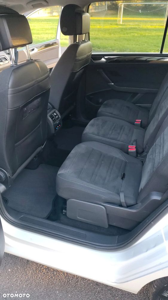Volkswagen Touran 2.0 TDI BMT Highline DSG - 29