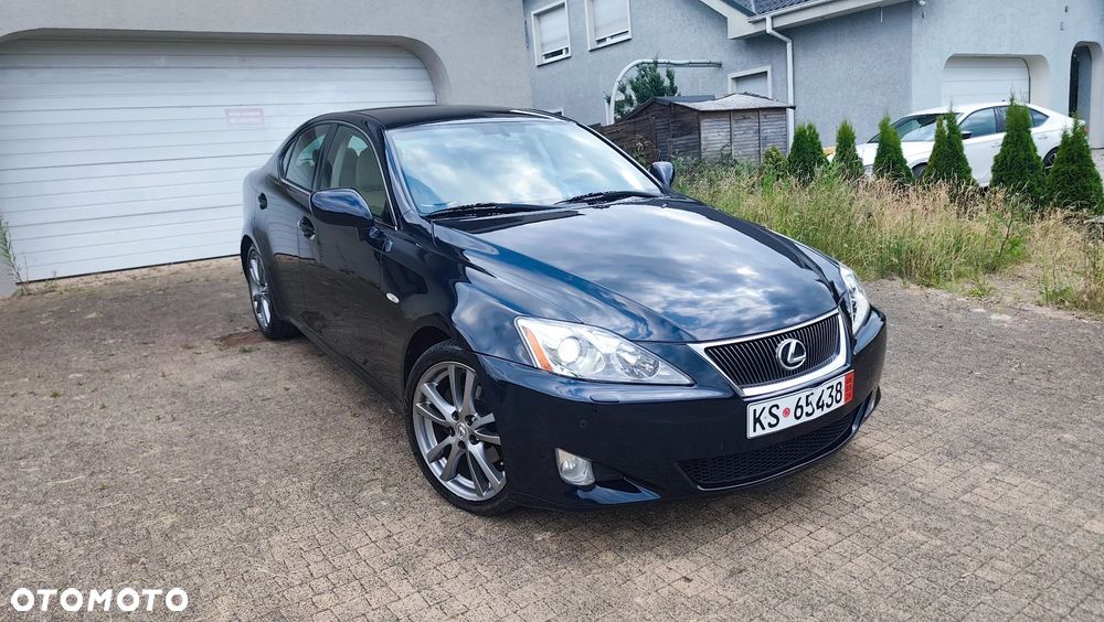 Lexus IS 250 Prestige - 23