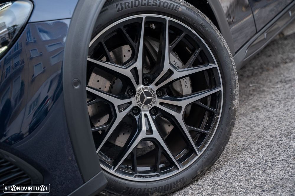 Mercedes-Benz E 300 de 4Matic All-Terrain - 5