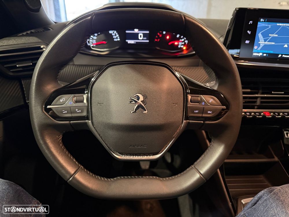 Peugeot 2008 - 20