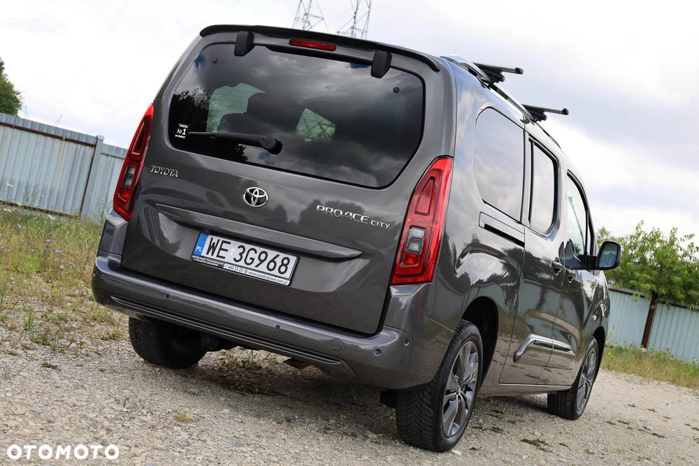 Toyota Proace City Verso Long 1.5 D-4D Family - 4