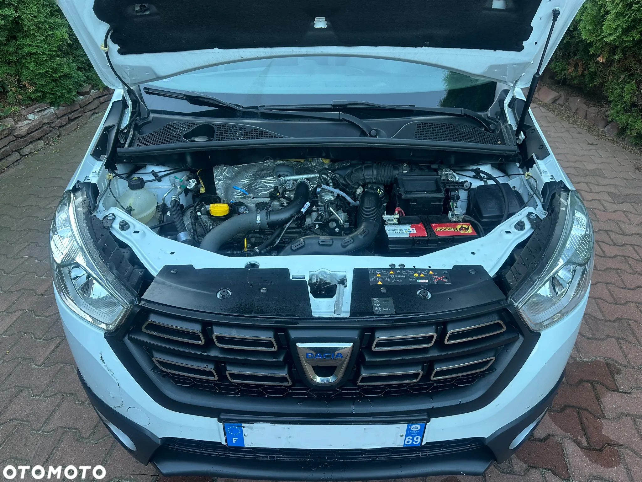 Dacia Lodgy TCe 115 Stepway - 4