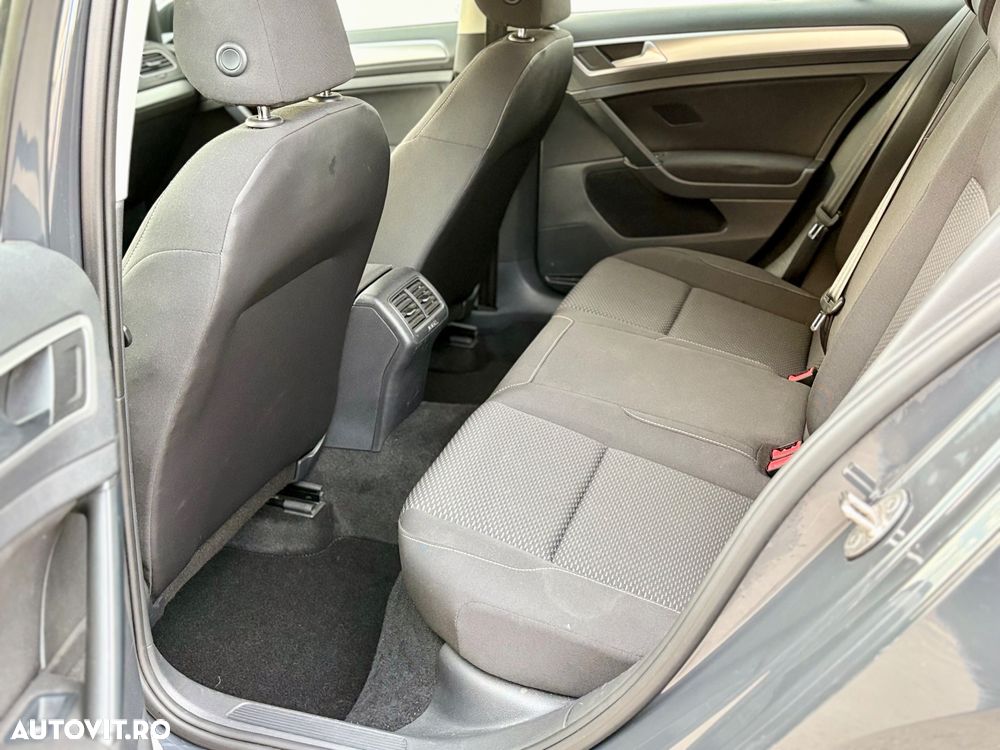 Volkswagen Golf 1.6 TDI (BlueMotion Technology) DSG Comfortline - 9
