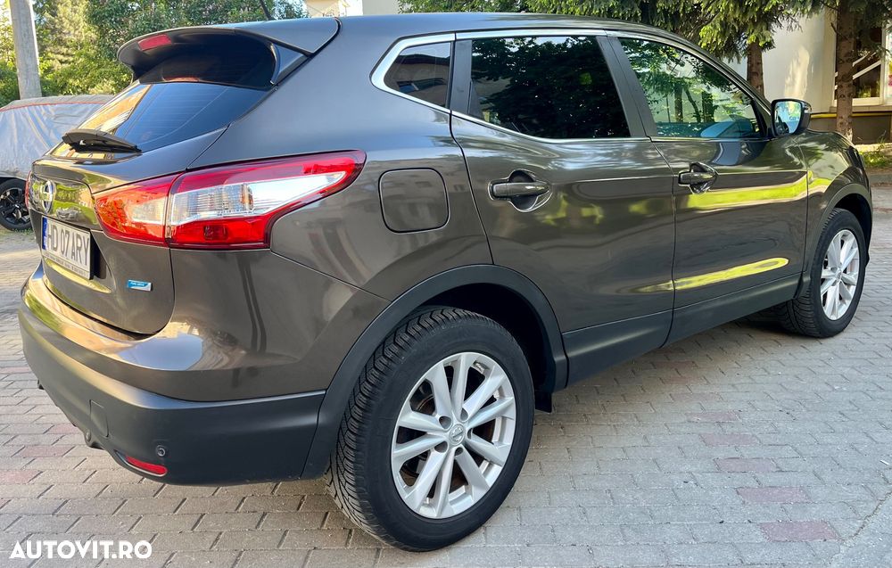 Nissan Qashqai - 4