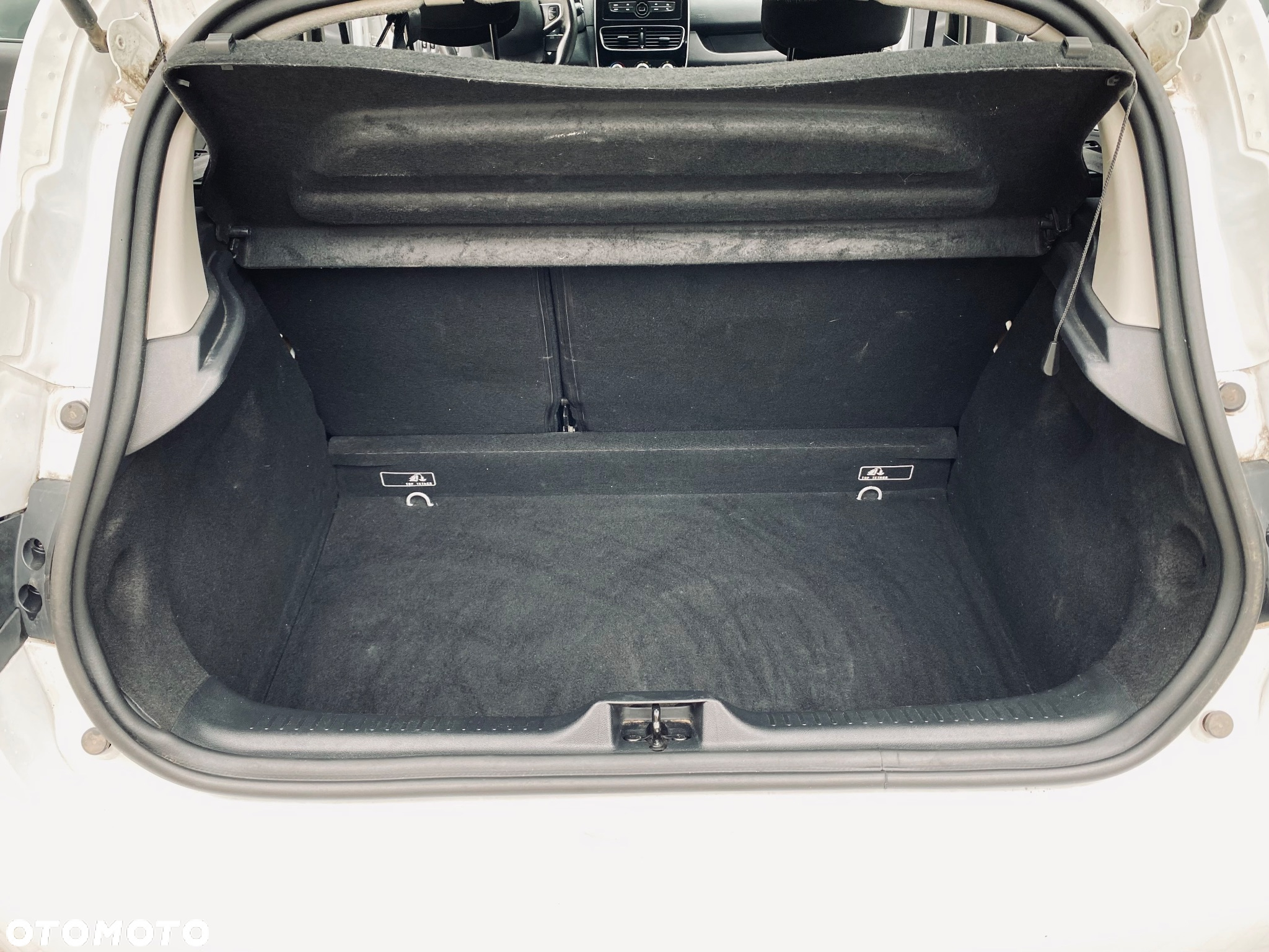 Renault Clio 1.2 16V Life - 11