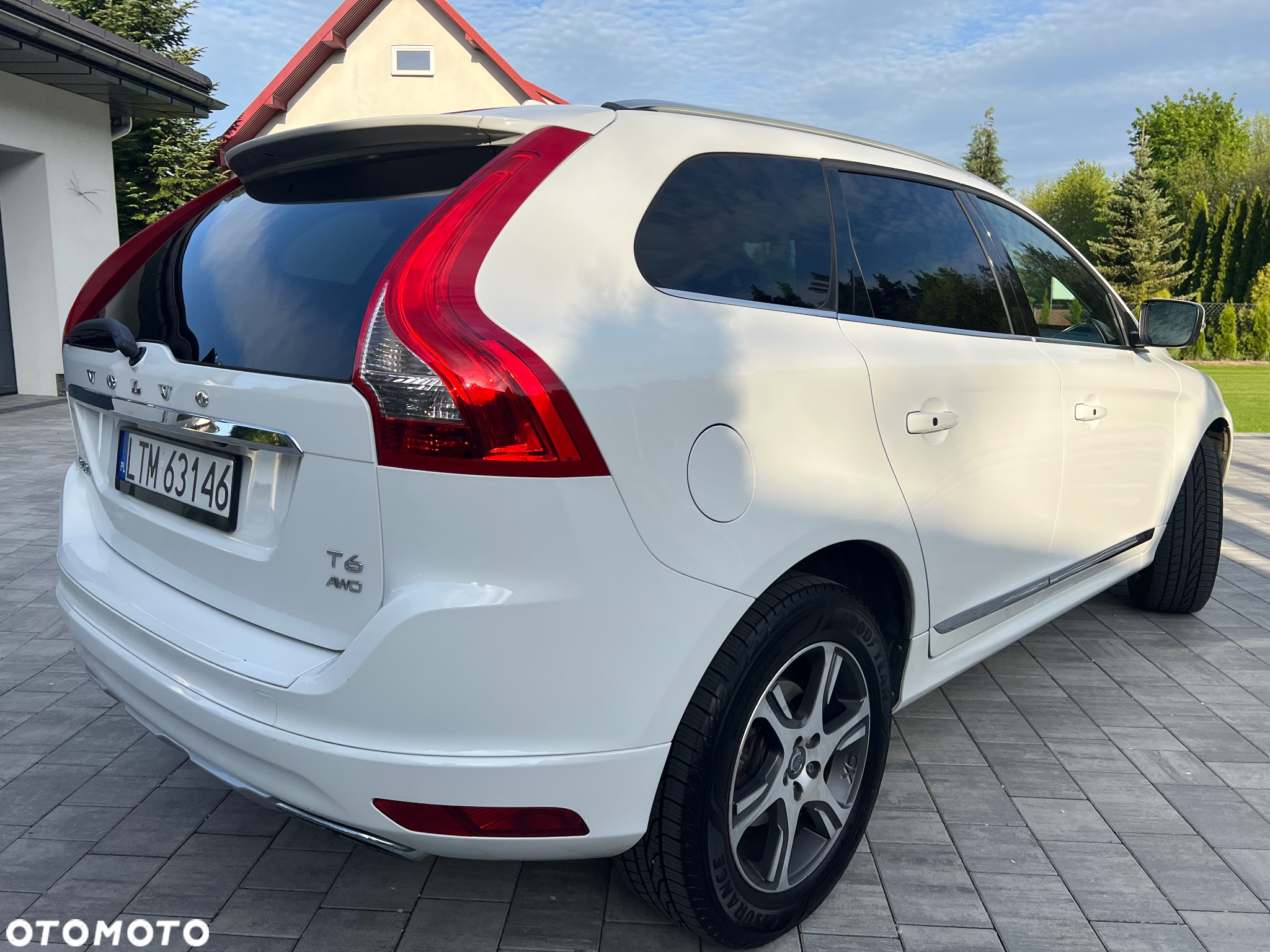 Volvo XC 60 T6 AWD Summum - 4