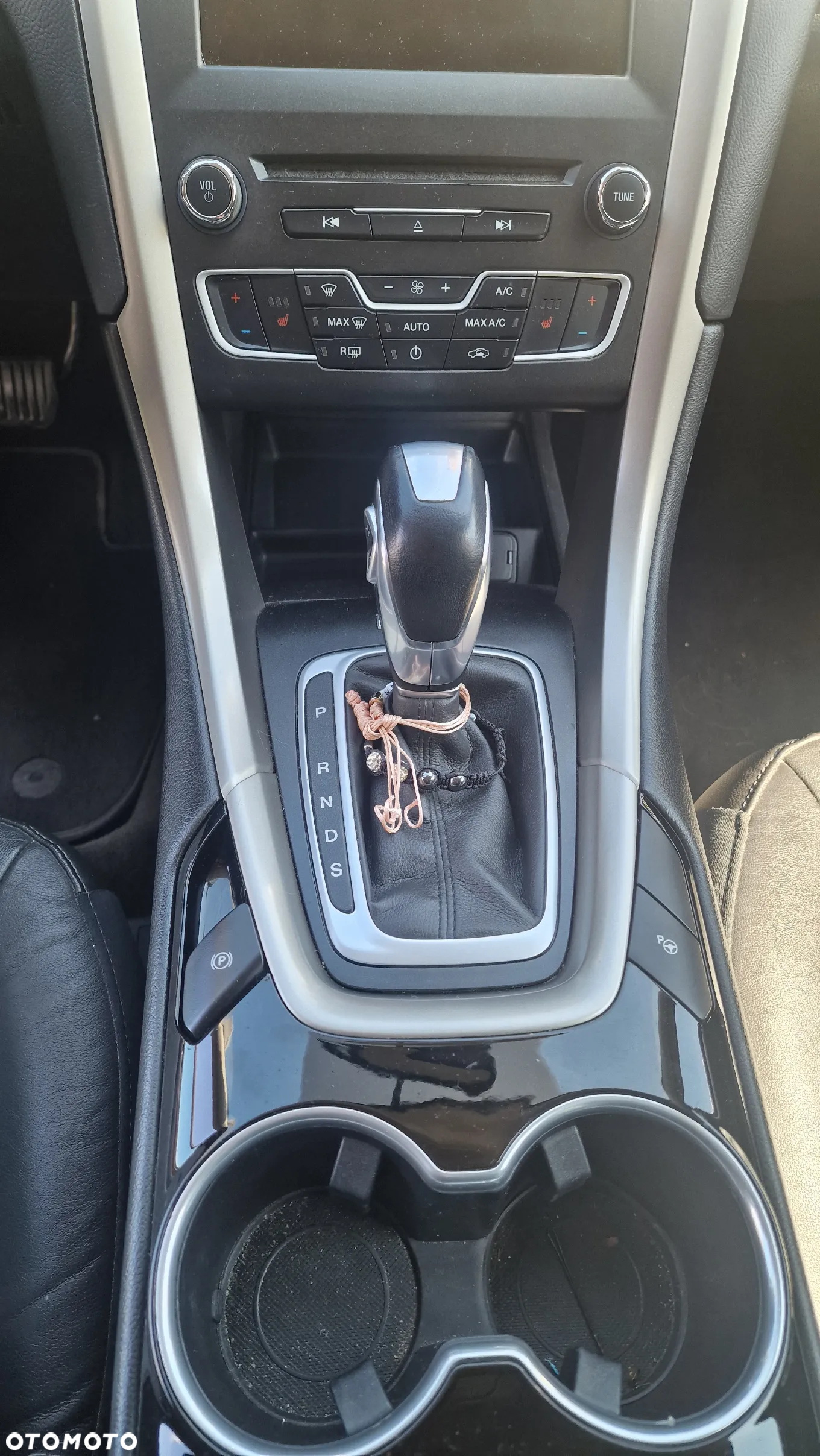 Ford Fusion - 9