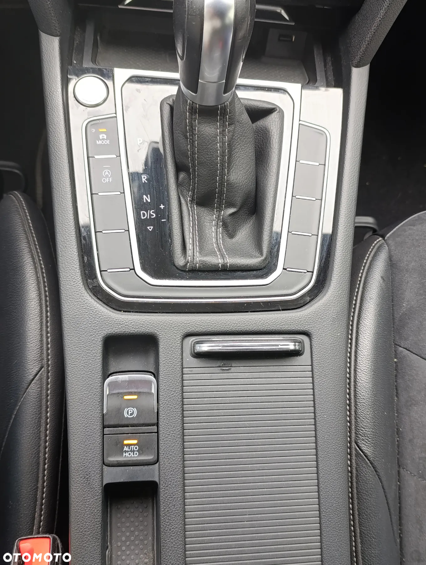 Volkswagen Arteon 2.0 TDI 4Motion SCR R-Line DSG - 12