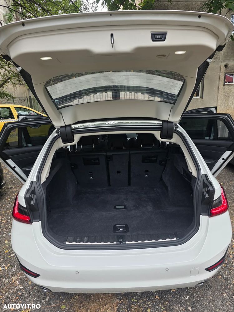 BMW Seria 3 320d xDrive AT MHEV - 6