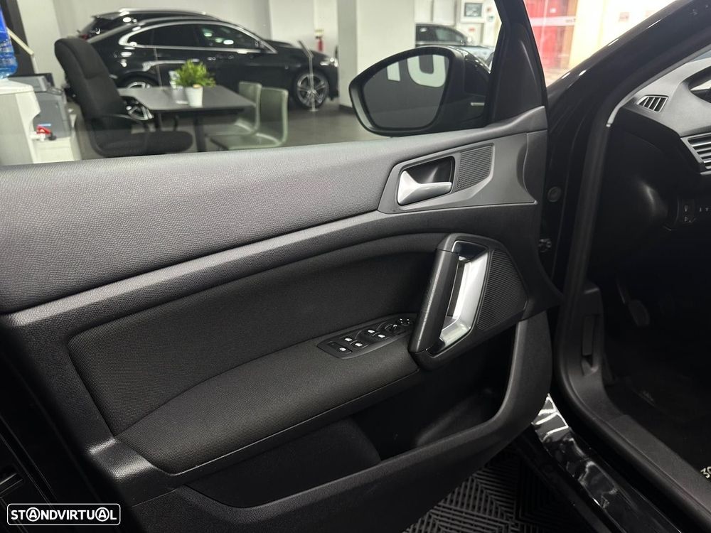 Peugeot 308 1.6 BlueHDi Active - 40