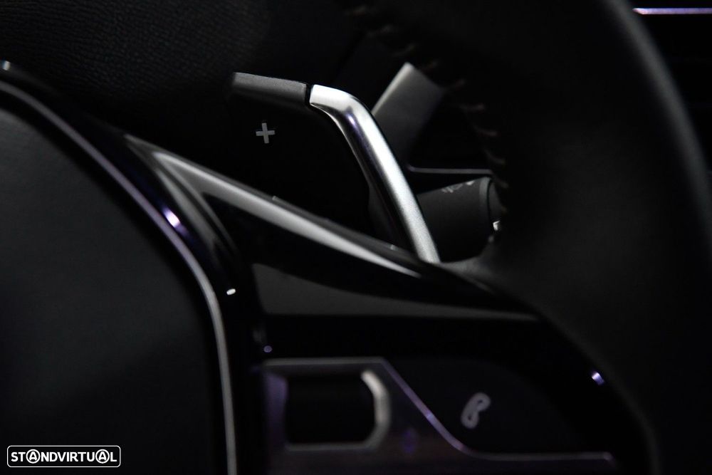 Peugeot 5008 1.2 PureTech Allure Pack EAT8 - 21