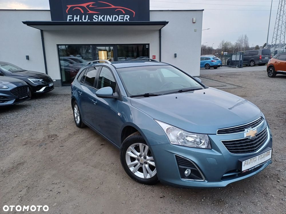 Chevrolet Cruze 1.6 LT+ - 1