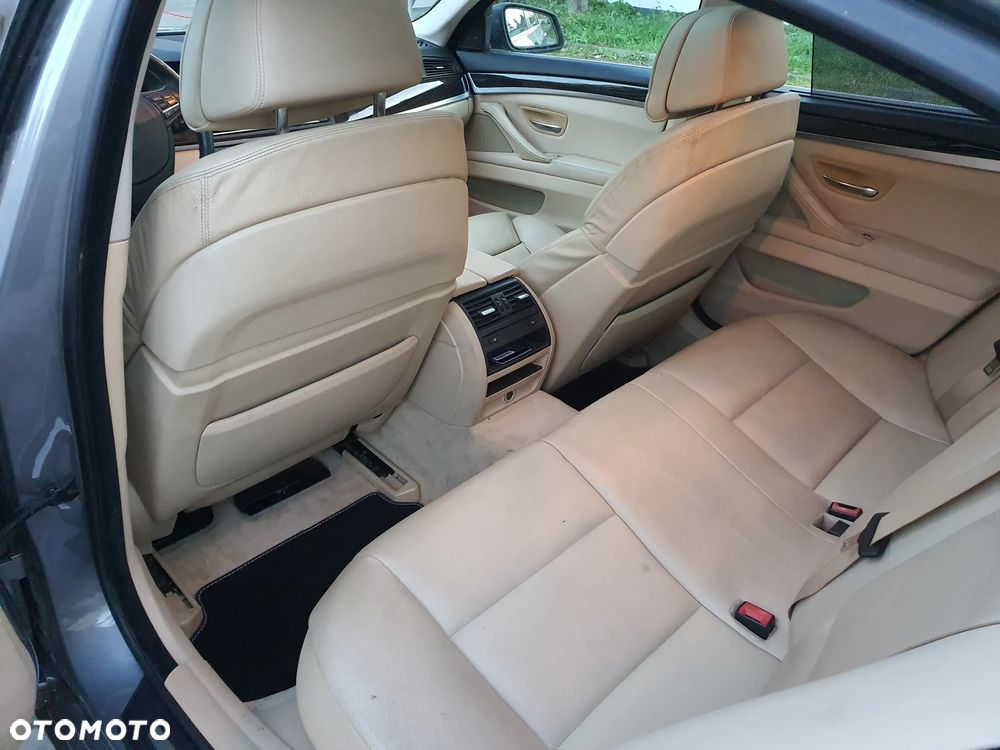 BMW Seria 5 - 11